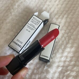 Chanel Rouge Allure Velvet Nuit Blanche lipstick